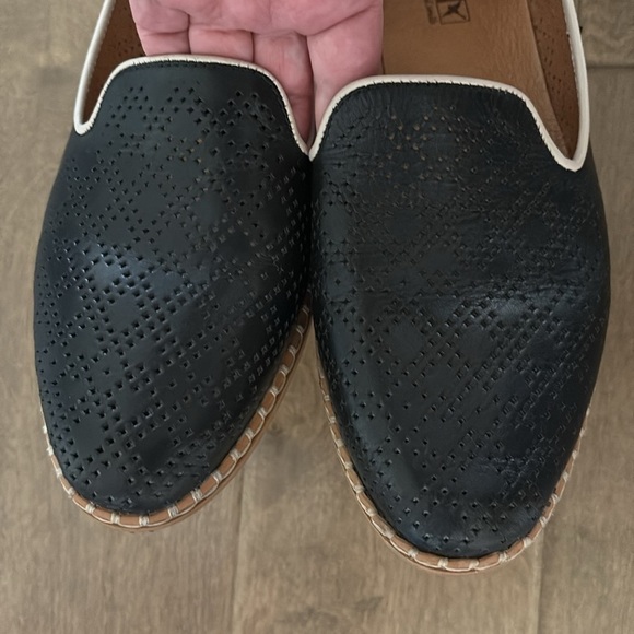 EUC Pikolinos Merida Black Leather Loafers EU 40 - Picture 8 of 10